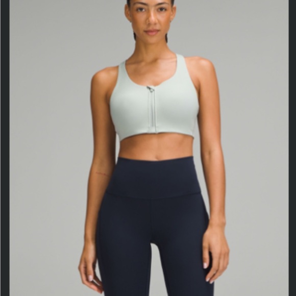 lululemon Energy Zip-Front Bra
High-Support, B–G Cups - Picture 1 of 5